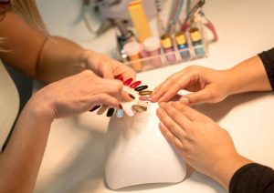 Nail Salon in North Scottsdale - GREAT BUY!